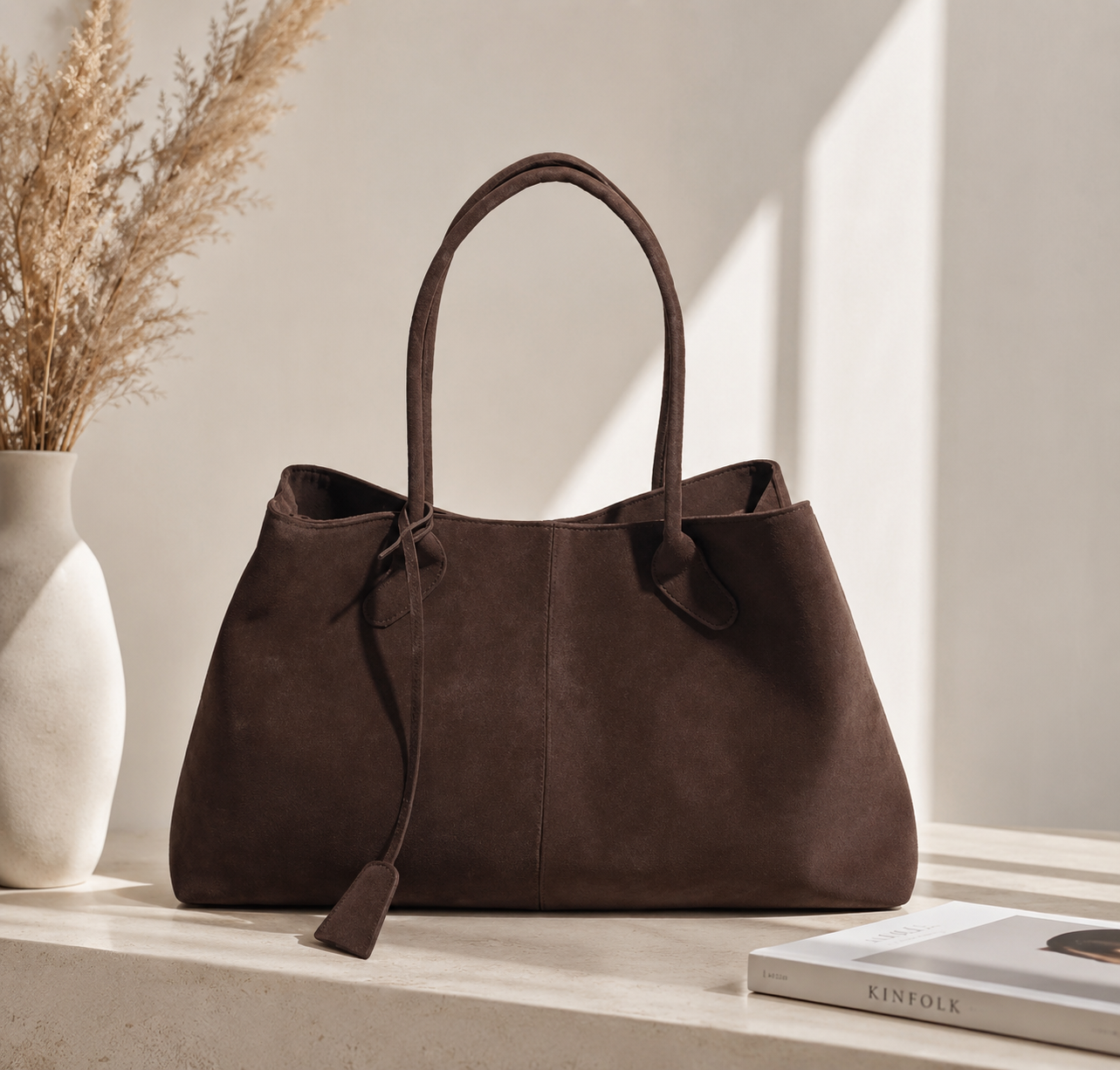 Grand Sac Cabas Femme – Format Spacieux & Finition Douc