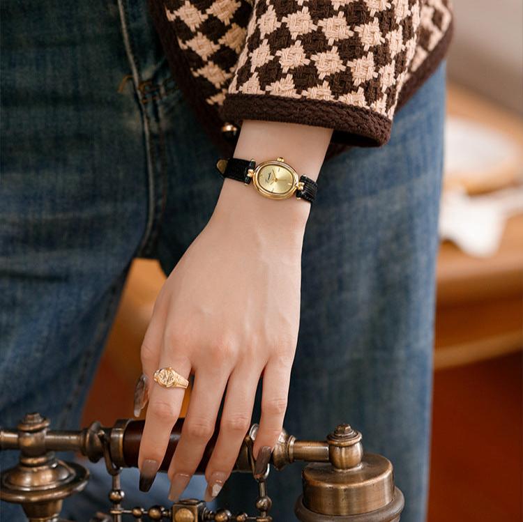Montre Femme Élégante | Bracelet Rectangulaire