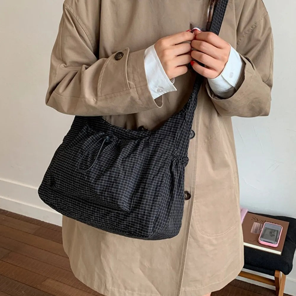 Sac Bandoulière Femme en Nylon – Léger, Spacieux et Pratique