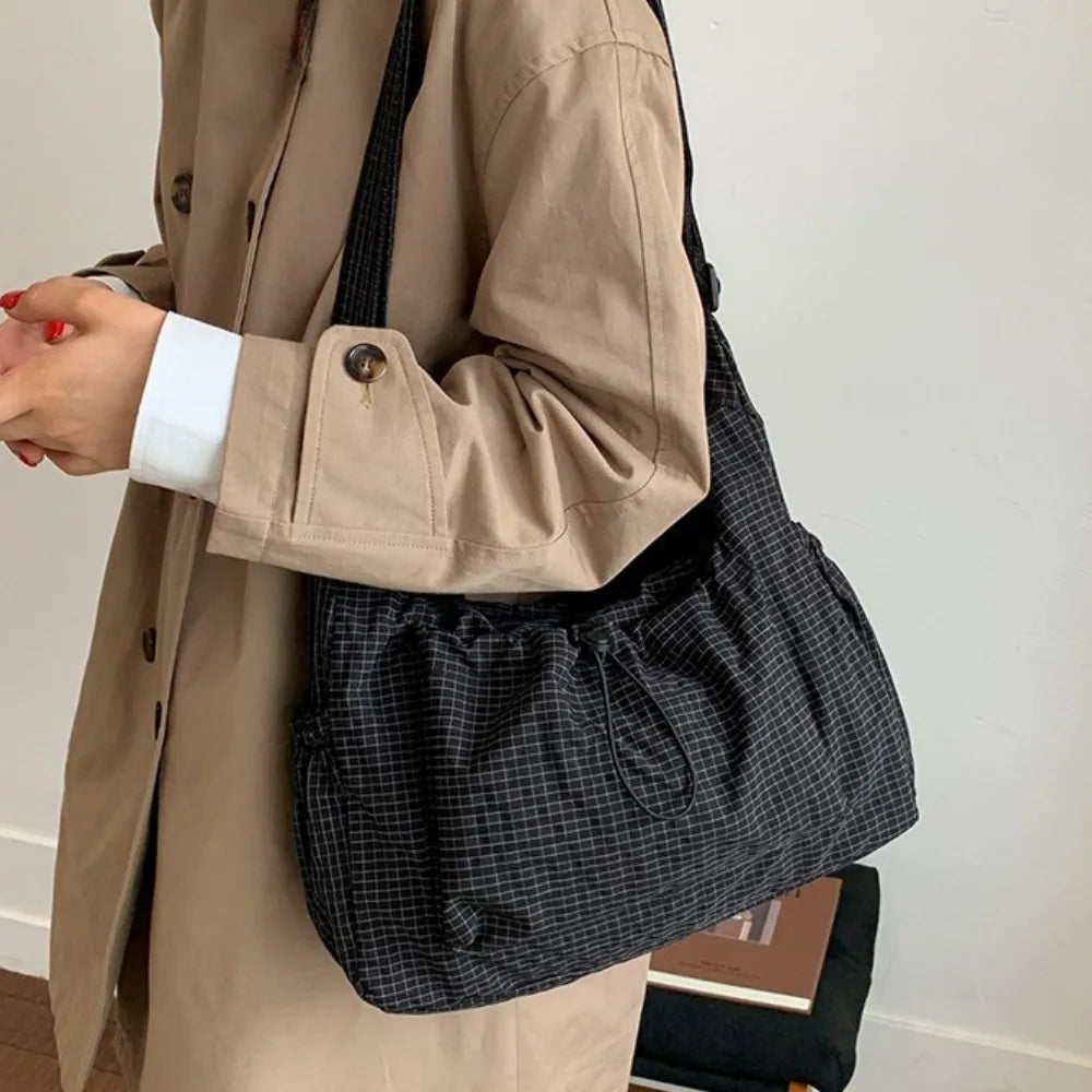 Sac Bandoulière Femme en Nylon – Léger, Spacieux et Pratique