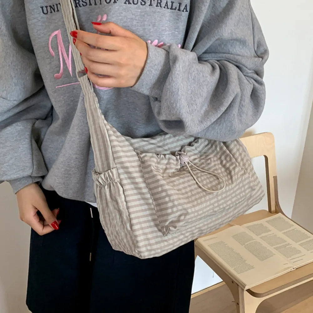 Sac Bandoulière Femme en Nylon – Léger, Spacieux et Pratique
