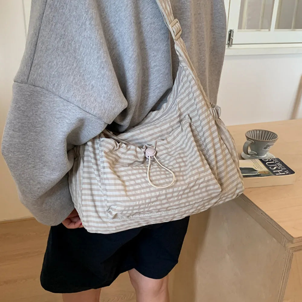Sac Bandoulière Femme en Nylon – Léger, Spacieux et Pratique