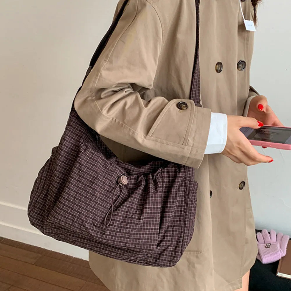 Sac Bandoulière Femme en Nylon – Léger, Spacieux et Pratique