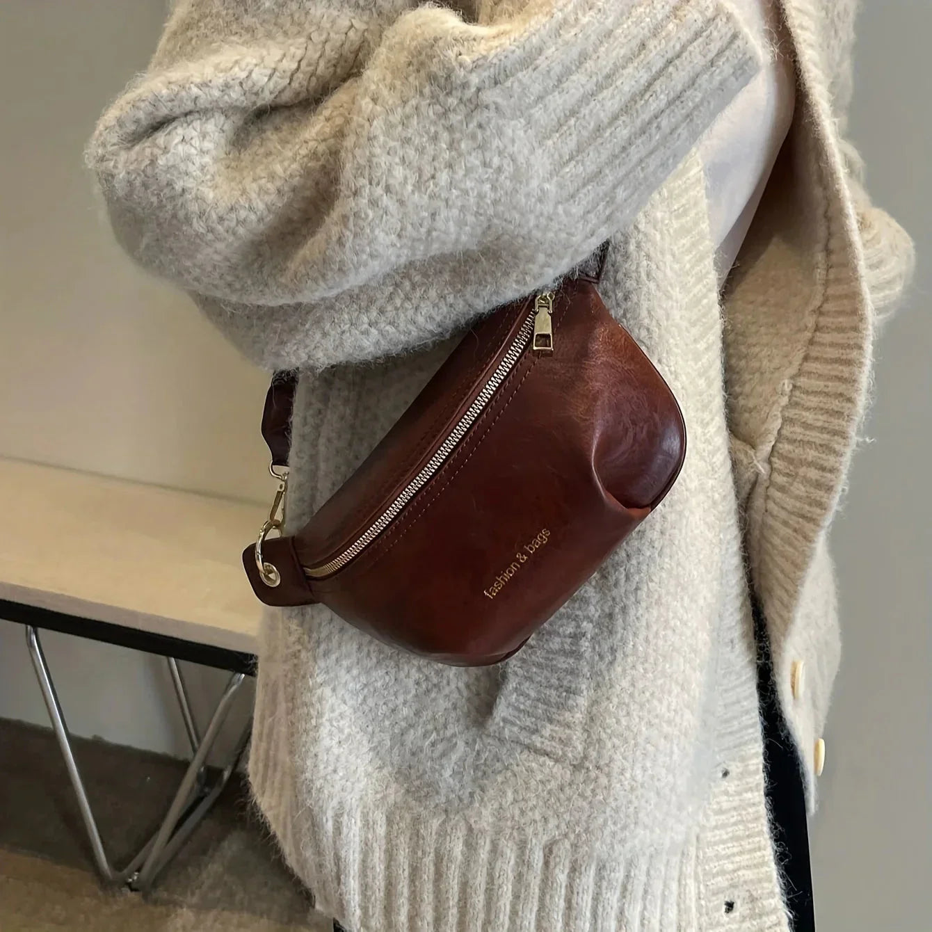 Sac Banane Femme – Bandoulière Large & Design Asymétrique