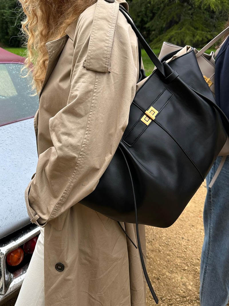 Sac Cabas Travail Femme – Grand Format & Finition Brillante