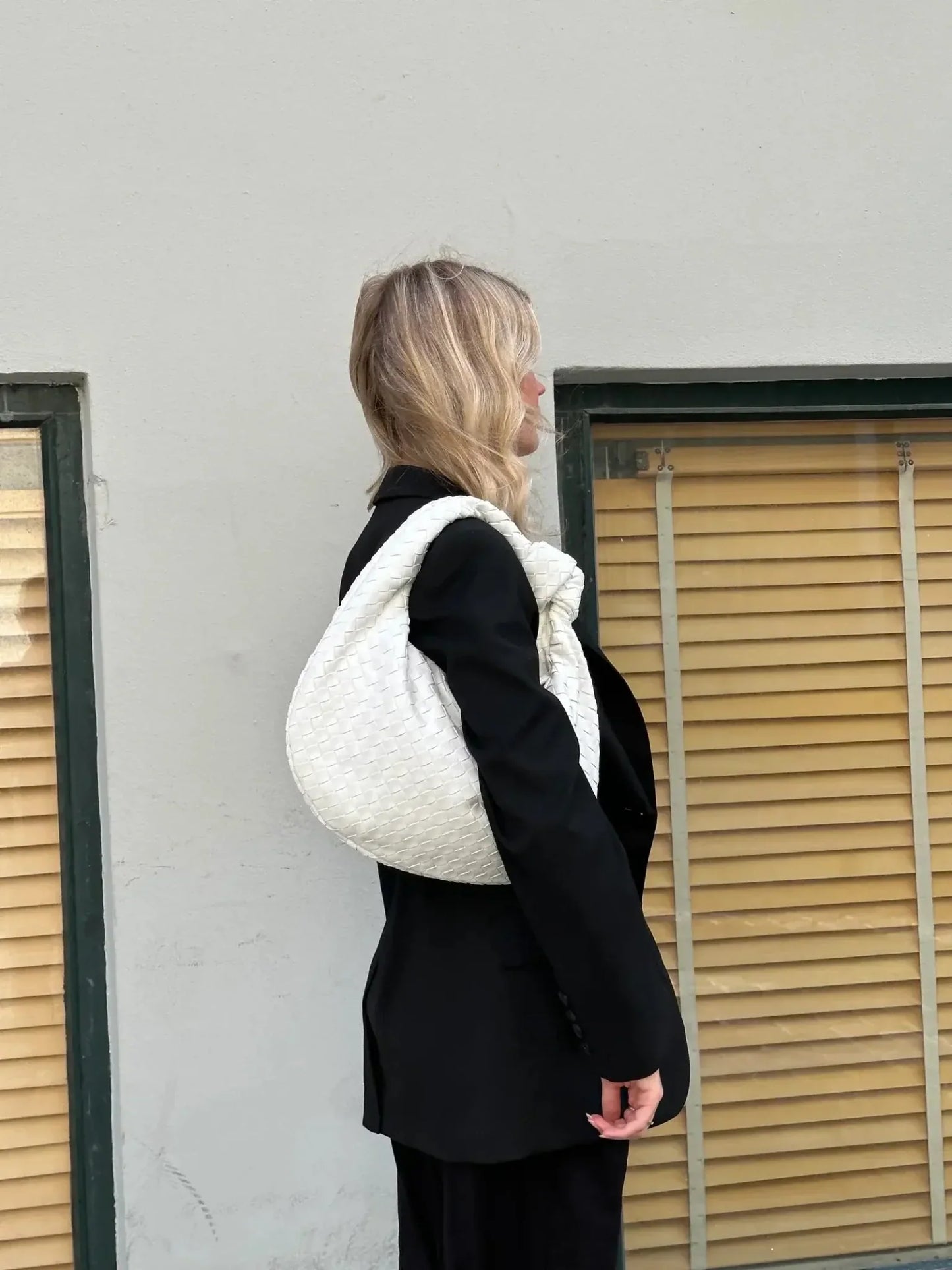 Sac Bandoulière Tressé Femme – Nœud Élégant & Format Compact