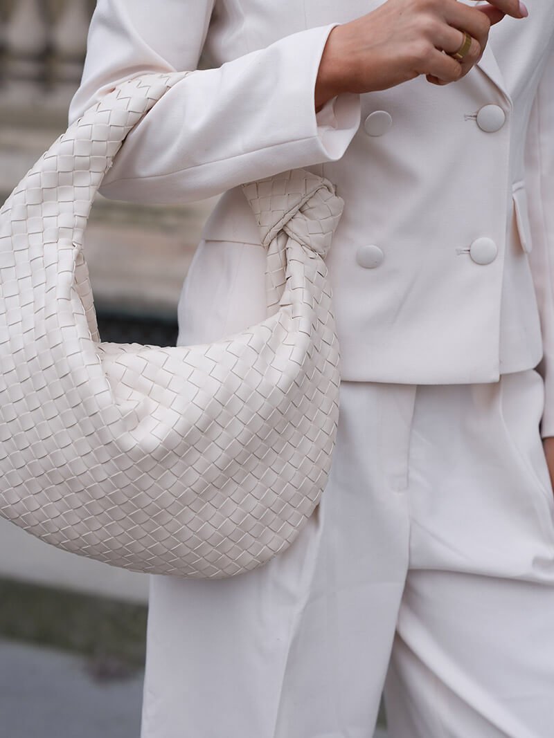 Sac Bandoulière Tressé Femme – Nœud Élégant & Format Compact